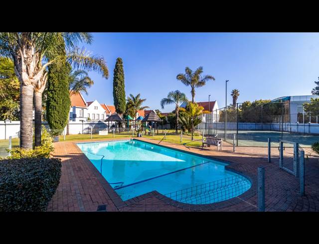 3 BEDROOM TOWNHOUSE FOR SALE IN EDEN GLEN